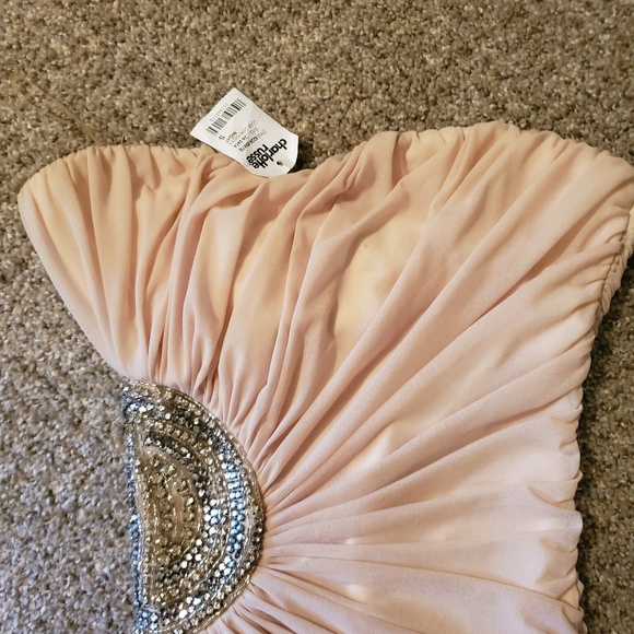 Elegant strapless mini dress - Women bodycon dress - Picture 3 of 4